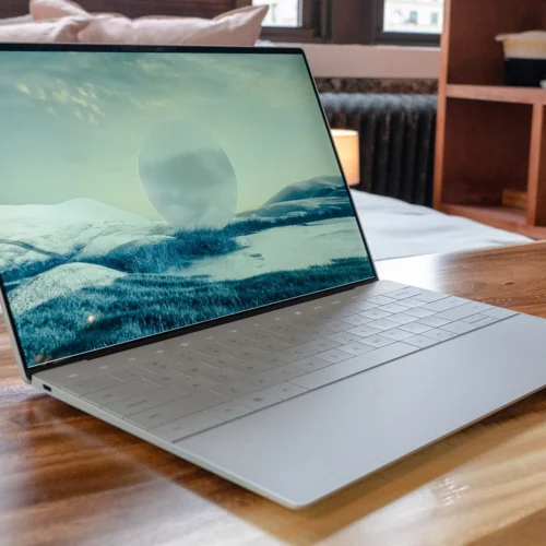 Kundin Pixelforge Schullaptop